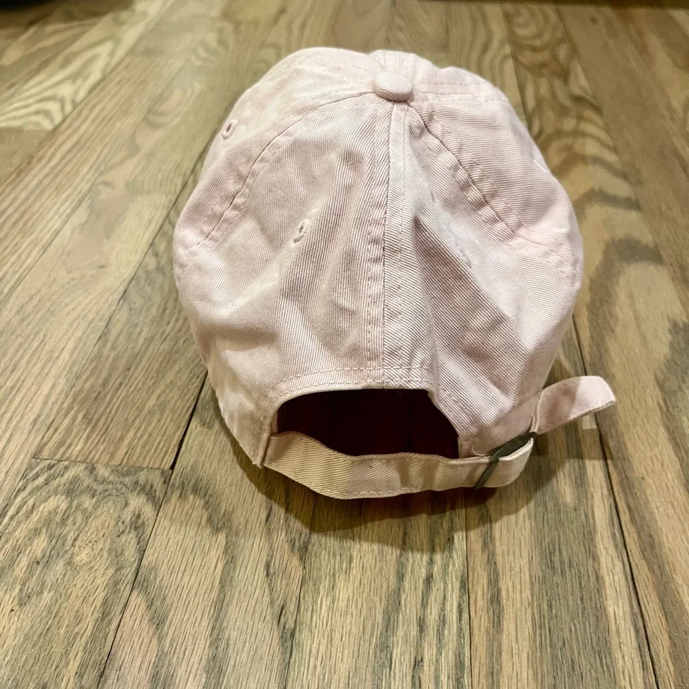Women's Light Pink Boston Red Sox Baseball Cap with 'B' Logo